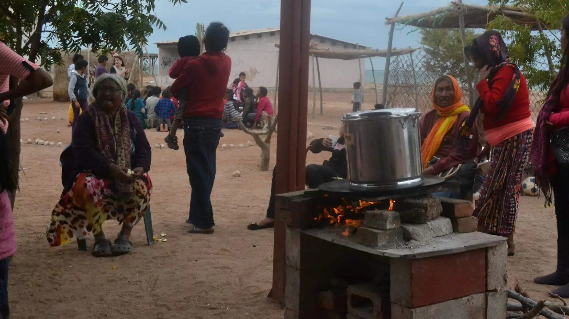 Posada con niños seris 4